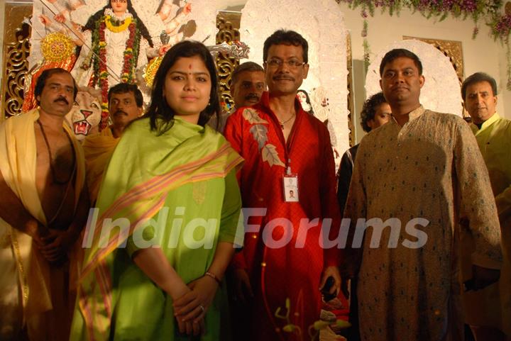 Celebs at Sarbojanik Shree Shree Durga Puja Committee 2011