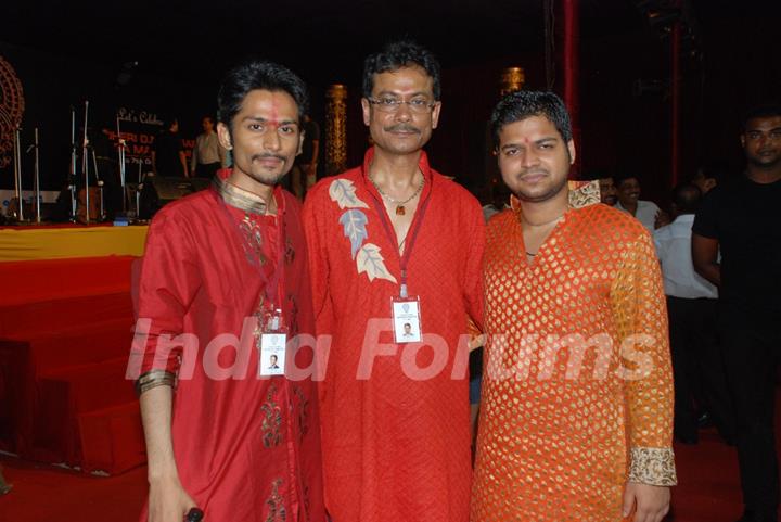 Celebs at Sarbojanik Shree Shree Durga Puja Committee 2011