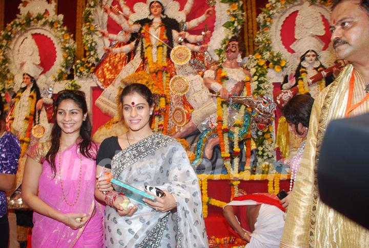 Kajol Devgn with Tanisha at Sarbojanin Durga Puja in North Bombay