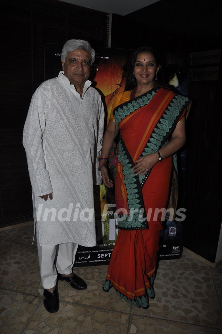 Javed Akhtar and Shabana Azmi at Success party of 'Force' movie