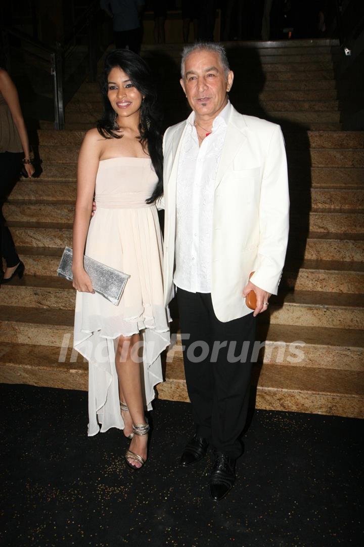 Dalip Tahil at People Magazine - UTVSTARS Best Dressed Show 2011 party at Grand Hyatt in Mumbai