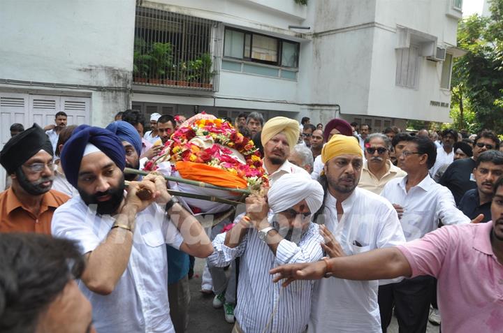 Funeral of Legendery Gazal Singer 'Jagjit Singh' at Chandanwadi Crematorium, Amrin Lines in Mumbai