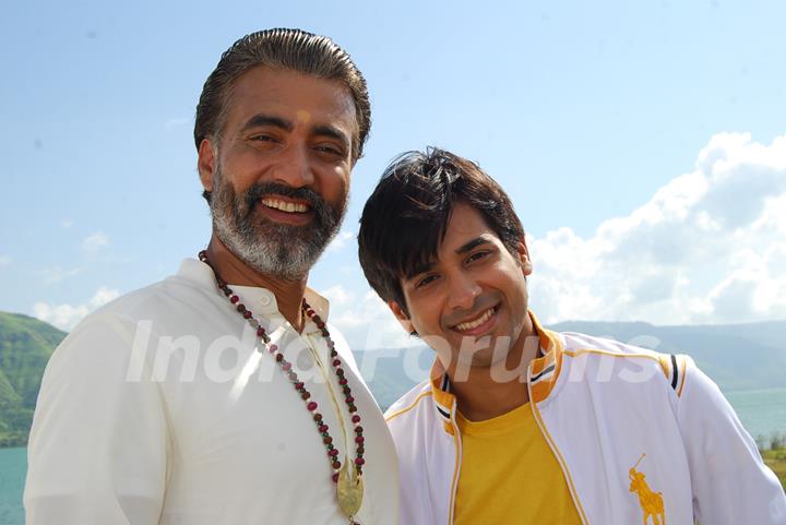 Atharva with his father Nityananda Swami in tvshow Hawan