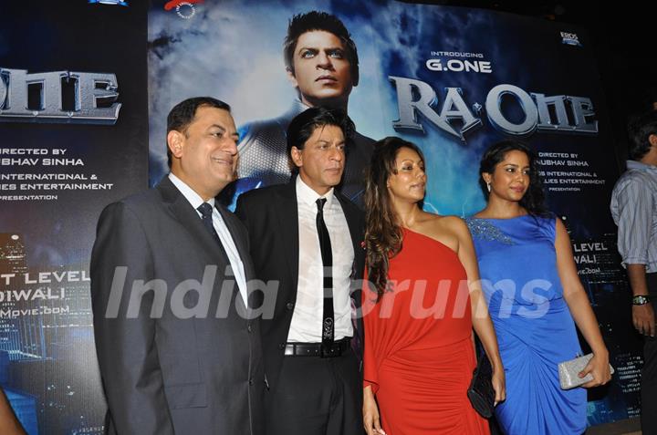 Neeraj Garg and Shah Rukh Khan during the felicitation of Gauri Khan by Volkswagen Phaeton in Mumbai