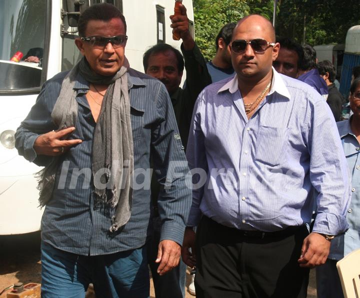 Mithun Chakraborty with Premal Goragandhi on the sets of AAP Entertainment &quot;Tukkaa Fitt&quot;