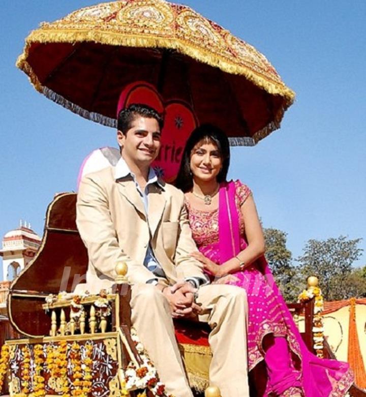 Karan and Hina promoting the tv show Ye Rishta Kya Kehlata Hai in Jaipur