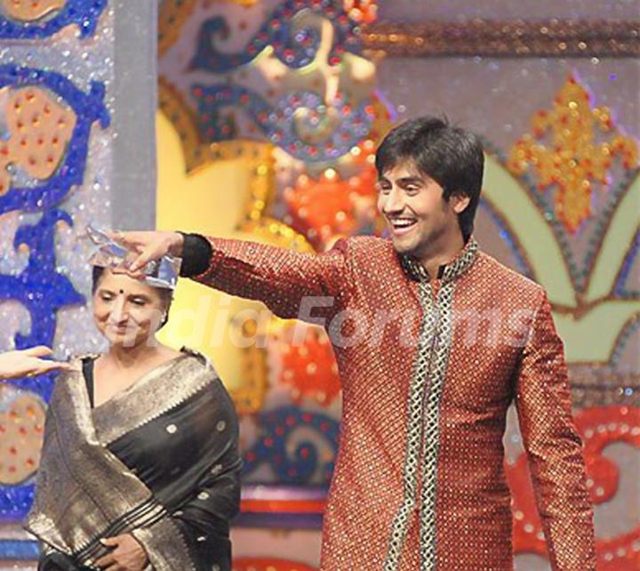 Harshad Chopra after winning Naya Sadasya award at SPA 2008