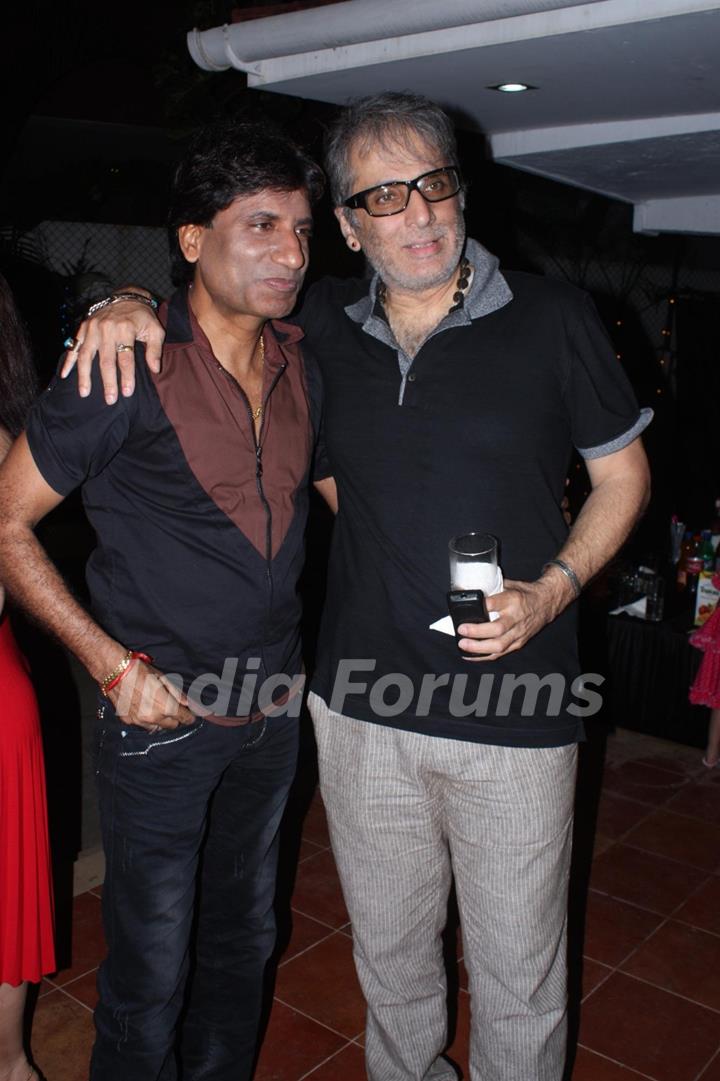 Aditya Raj Kapoor and Raju Shrivastav at Khushi Z Fashion Store launch in Juhu, Mumbai