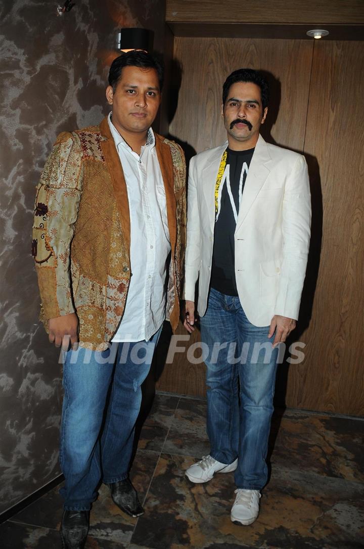 Mandeep Khurana with Aman Verma at Grand launch of 'CAVE' in Mumbai a Sunken Bar and Cave Houses