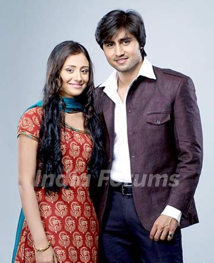 Harshad and Anupriya as Anurag and Taani in Tere Liya