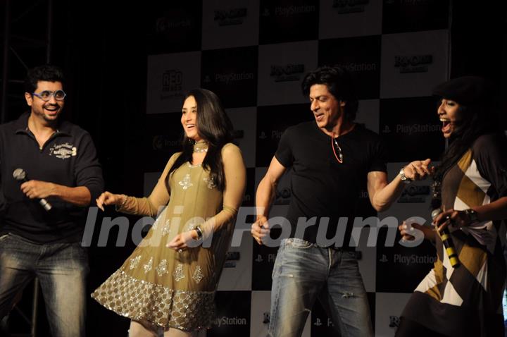 Shah Rukh Khan and Kareena Kapoor at playstation press meet at Inorbit Mall