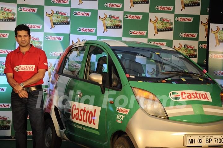 Sachin Tendulkar at Golden Castrol spanner awards in ITC Grand Maratha