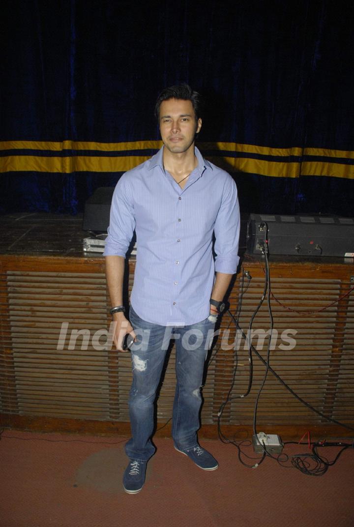 Rajneesh Duggal at Garodia school annual day at St Andrews