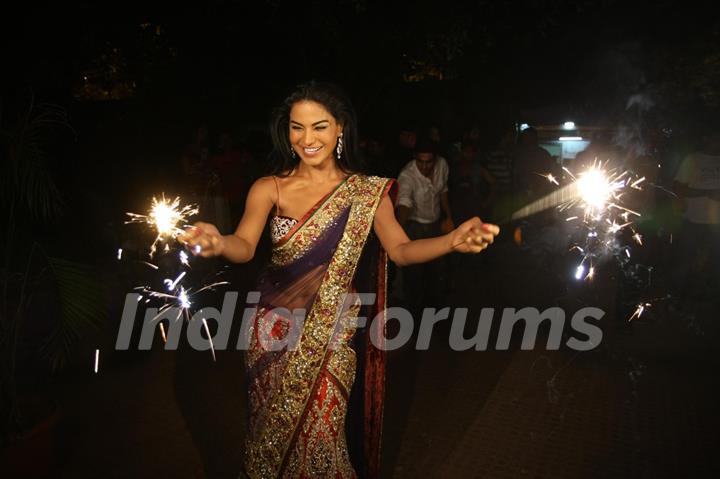 Veena Malik unveil Blenders Pride Punjab International Fashion Week