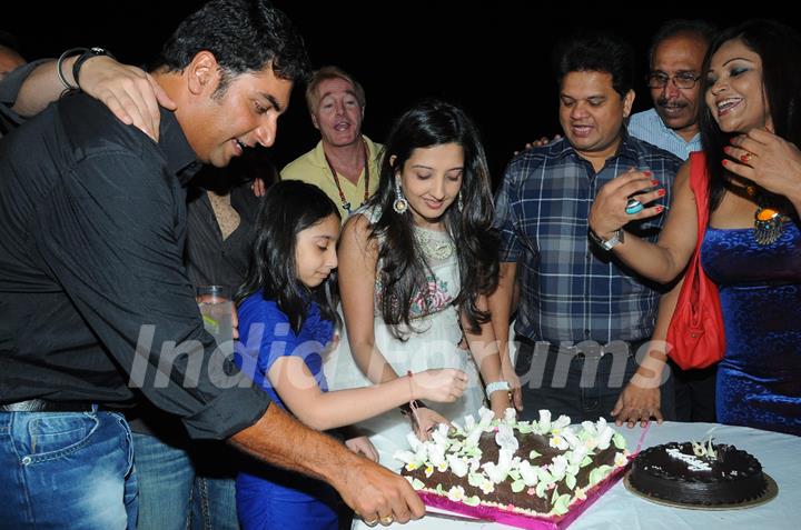 Cake Cutting in Designer Amy Billimoria's Pre Diwali terrace party