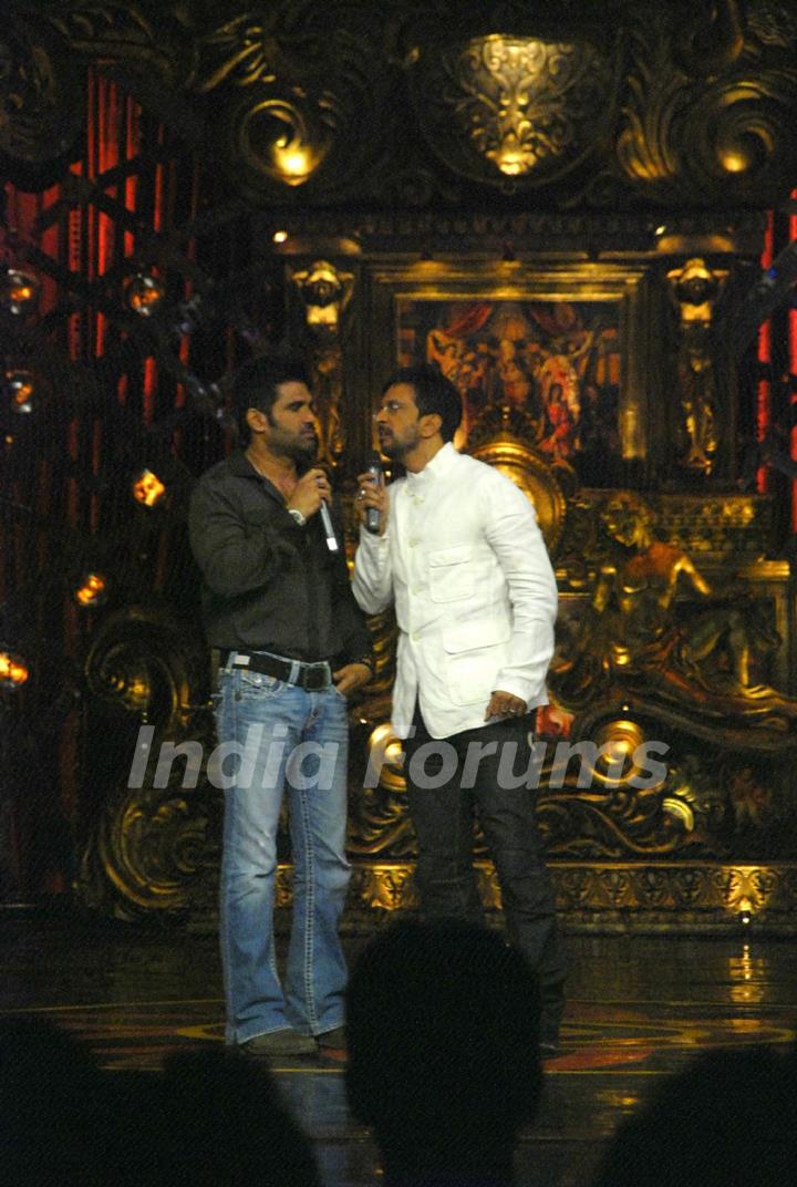 Sunil Shetty and Javed Jaffrey on the sets of Comedy Circus at Mohan studios
