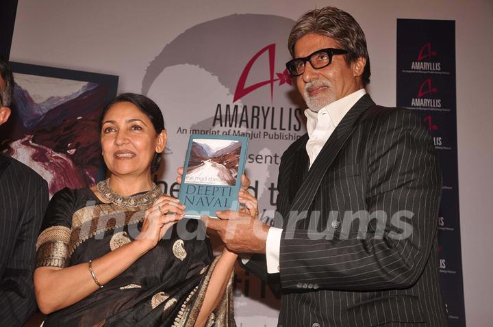 Amitabh Bachchan at the launch of Deepti Naval's book in Taj Land's End