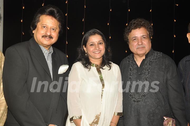 Ghazal singer Ashok Khosla’s new album 'Ishq ke Aage' released by singer Pankaj Udhas