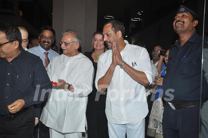 Nana Patekar and Lyricist Gulzar at Calligraphic Painting Exhibition 'Silver Calligraphy' in Mumbai