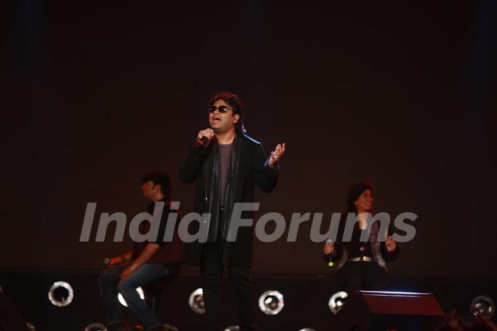 A.R. Rahman rock at 'Rockstar' live concert at Bhavans Ground