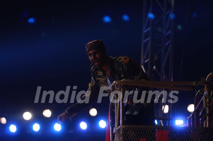 Ranbir Kapoor rock at 'Rockstar' live concert at Bhavans Ground