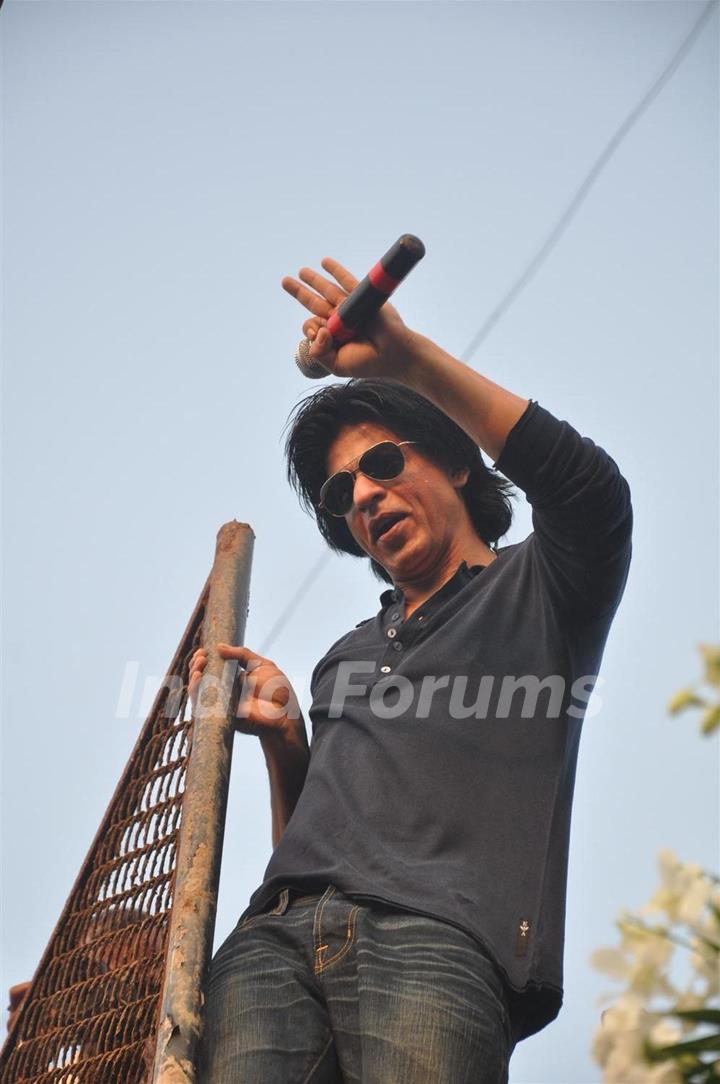 Shah Rukh Khan greets fans on his 46th birthday in Mumbai