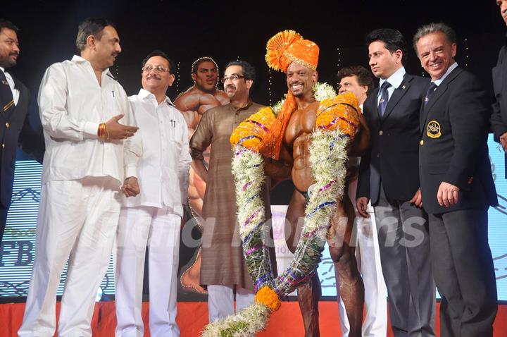 Uddhav Thackeray and Kishori Shahane at Mr. Universe contest at Andheri Sports Complex. .