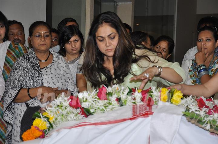 Tina Munim Ambani at Bhupen Hazrika's prayer meet at Kokilaben Hospital