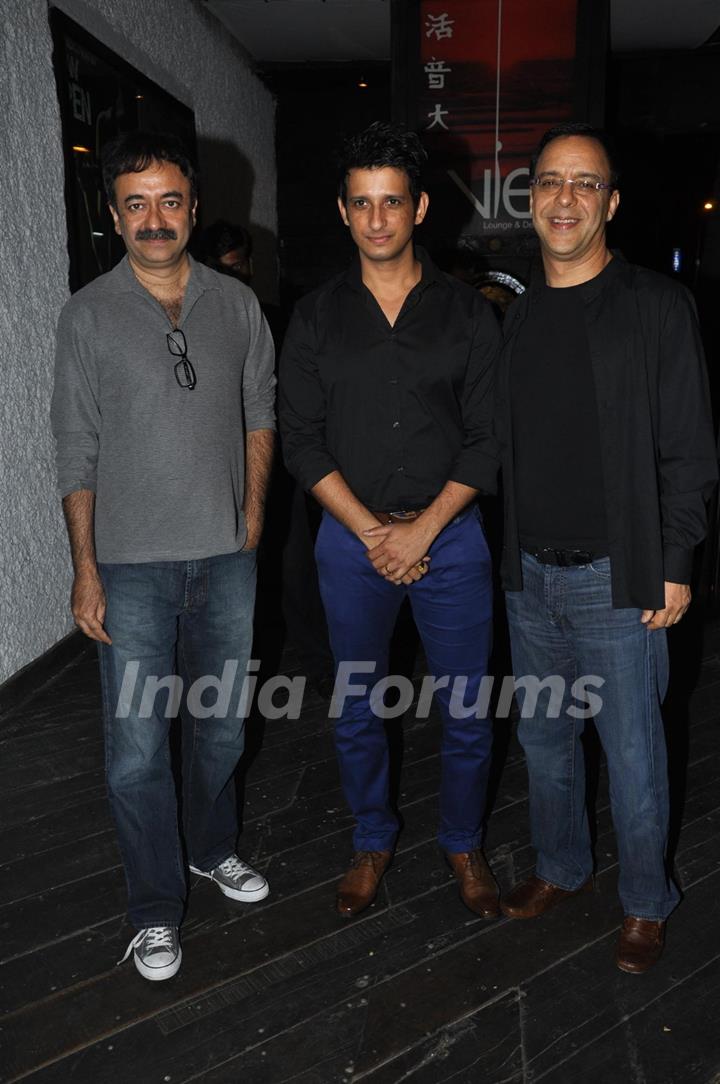 Sharman Joshi, Vidhu Vinod Chopra and Rajkumar Hirani grace the Mumbai London Advertising Forum 2011