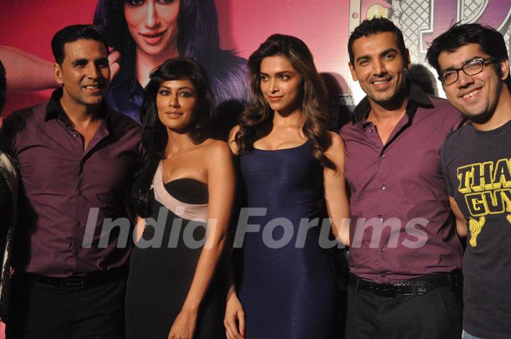 Akshay Kumar, John Abraham, Deepika Padukone and Chitrangda Singh at Desi Boyz music launch at Enigm