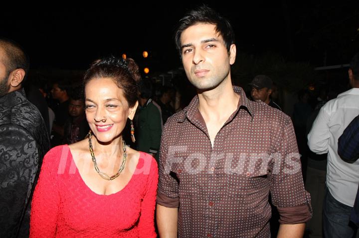 Madhuri Bhatt grace Rohit Verma's birthday bash with fashion show 'Hare' at Novotel