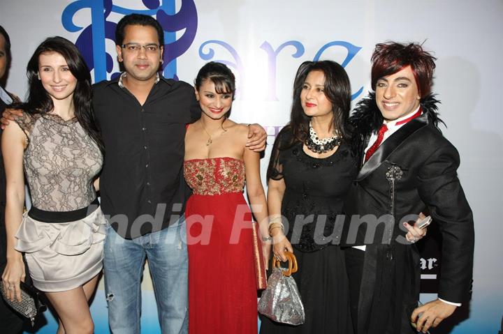 Rahul Mahajan, Dimpy Ganguly, Claudia Ciesla, Poonam Dhillon grace Rohit Verma's birthday bash