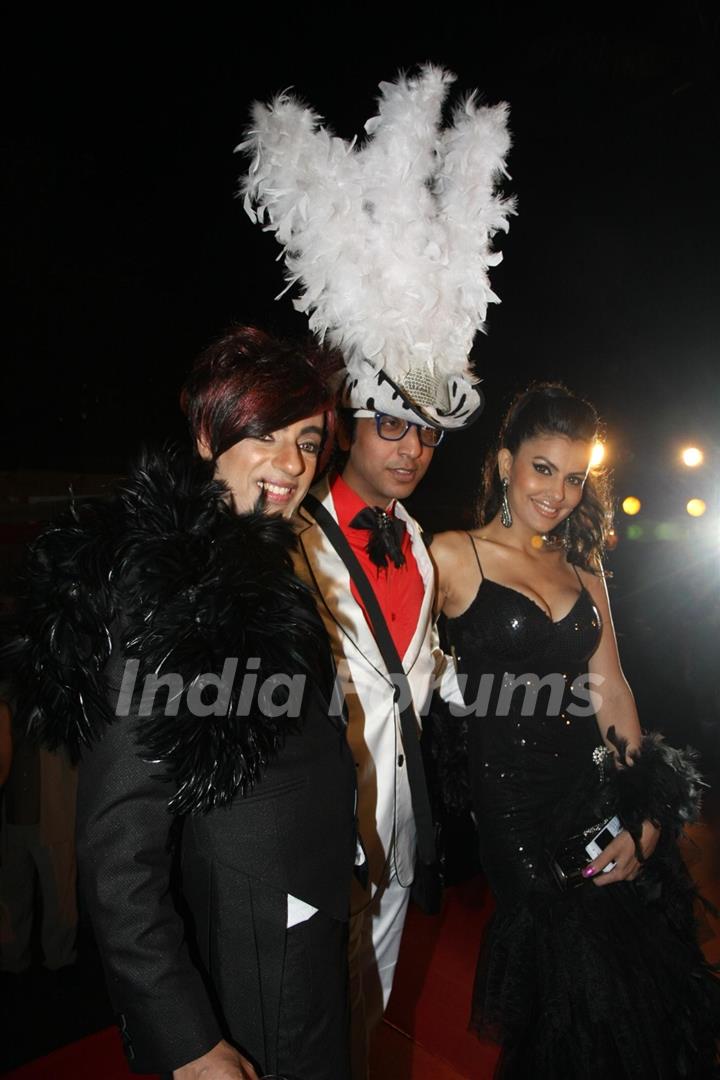 Rohit Verma's birthday bash with fashion show 'Hare' at Novotel