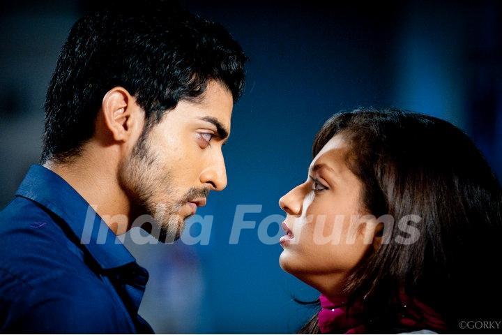 Still image of Maan and Geet from show Geet Hui Sabse Parayi