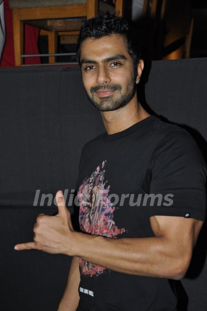 Ashmit Patel judge Ms.Fit & Fab 2011 by Gold’s Gym at Hotel Sun N Sand in Juhu, Mumbai