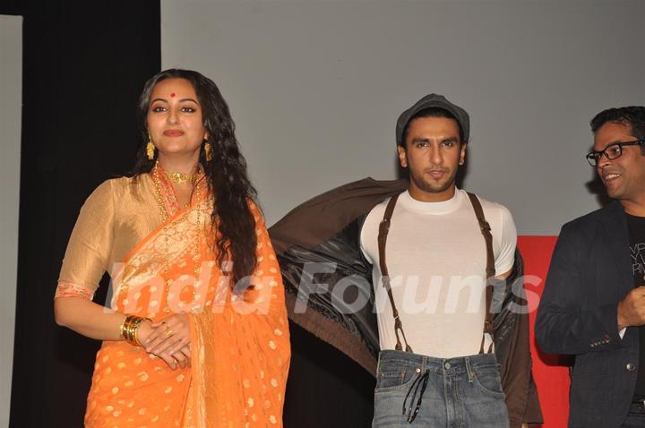 Sonakshi Sinha and Ranveer Singh during the launched of Vikramaditya Motwane film 'Lootera' at Yash Raj Studio