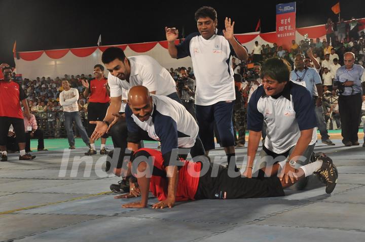 Mahesh Manjrekar, Ashish Chowdhry and Johny Lever grace National Kabaddi championship at Dadar, Mumb