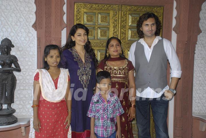 Juhi Chawla and Rahul Sharma during his meet with the Thalassaemia Patients at Malabar Hill in Mumba