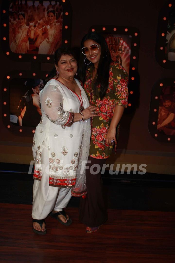 Vidya Balan with Saroj Khan on the sets of Nachle Ve