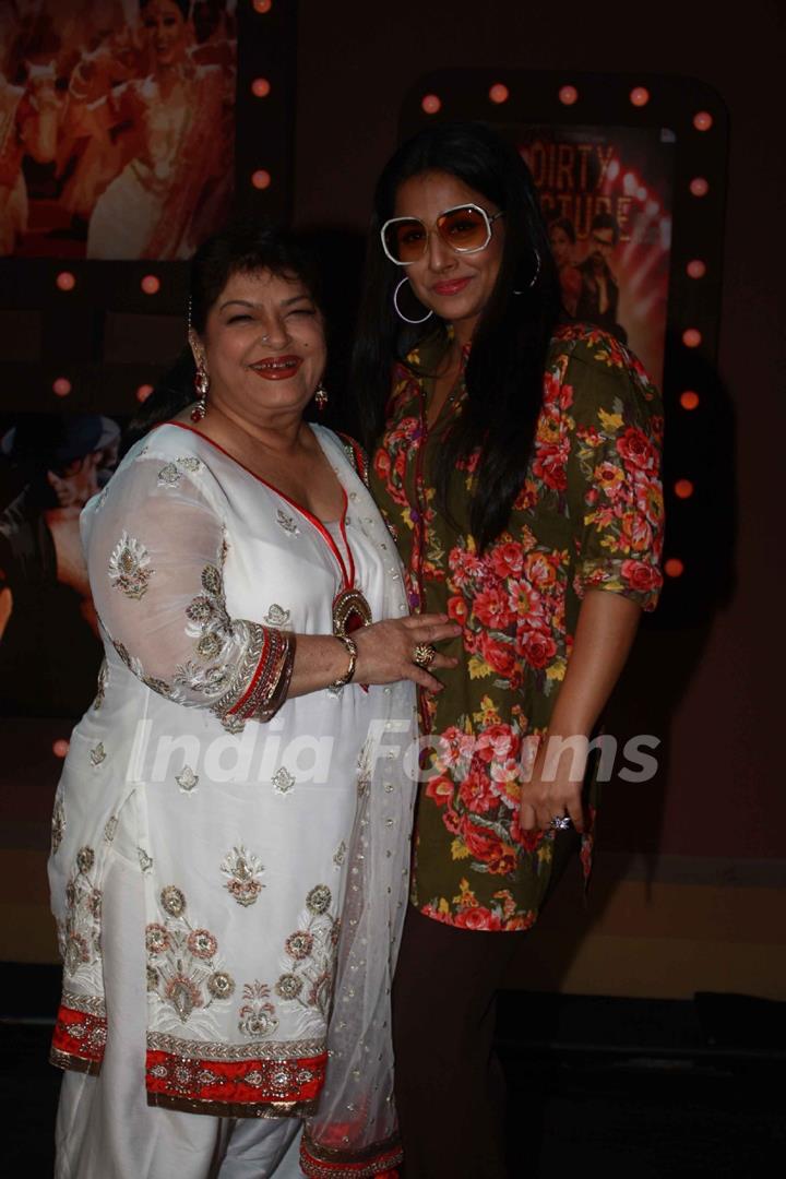 Vidya Balan with Saroj Khan on the sets of Nachle Ve