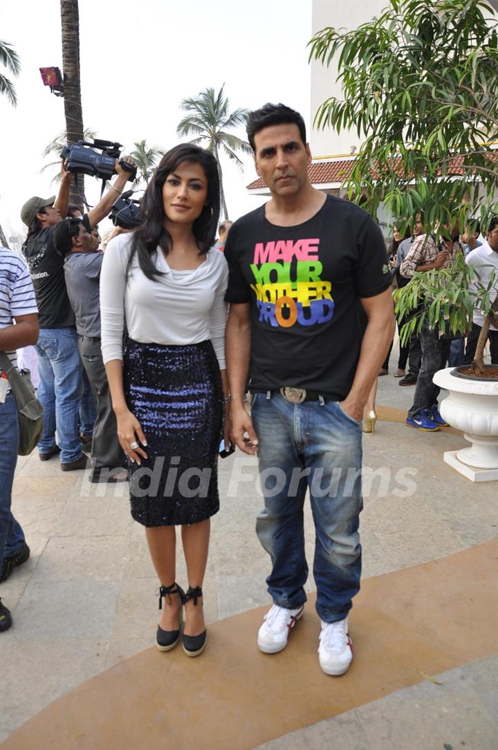 Akshay Kumar and Chitrangda Singh at 'Desi Boyz' media meet