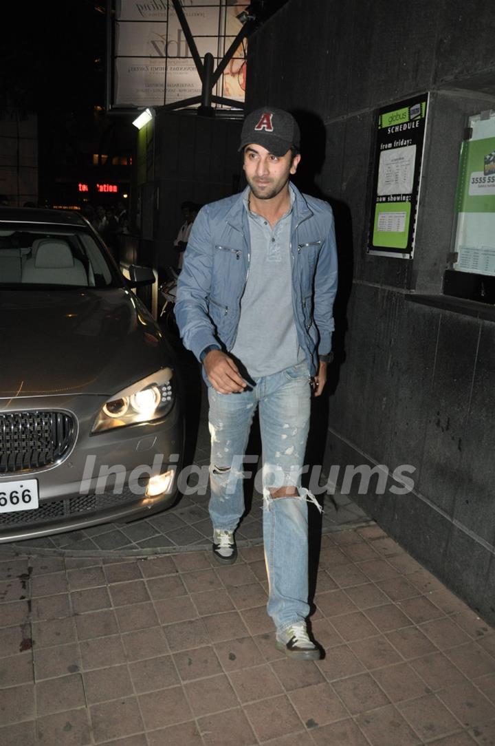 Ranbir Kapoor grace screening of film 'Desi Boyz'