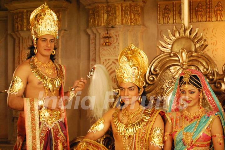 Gurmeet, Ankit & Debina as Shri Ram, Lakshman & Sita