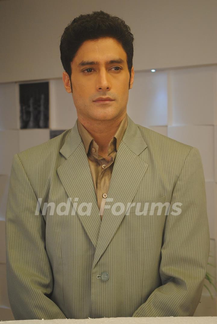 Gagan Malik as Amar in tv show Navya