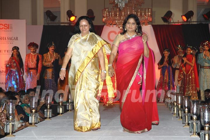 Nisha Sagar takes the bow with Dr lekha Pathak at her Bridal collection Showcasing