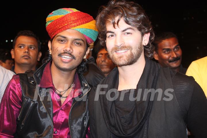 Neil Nitin Mukesh and Swaroop at 'Spinnathon 2011' at Mumbai