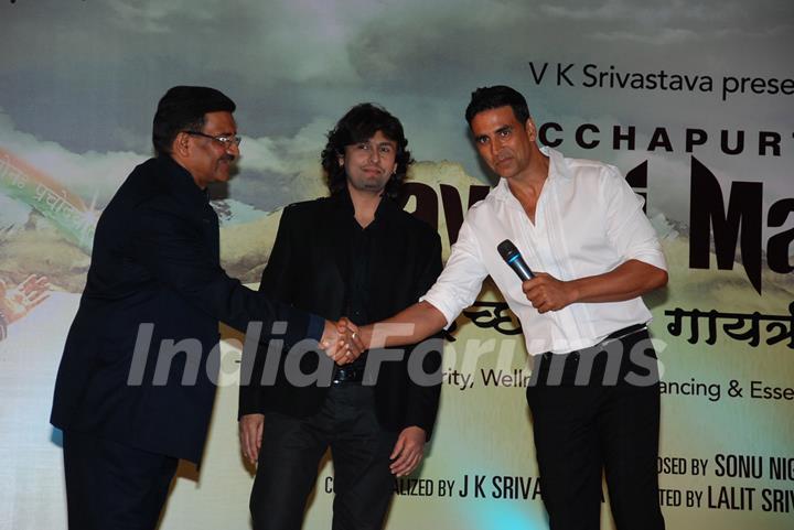 Akshay Kumar unveils Sonu Nigam music album at Andheri, Mumbai