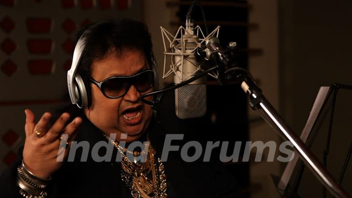 Bappi Da's tribute to Kishore Kumar