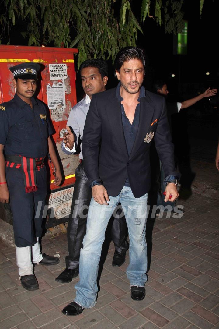 Shah Rukh Khan grace Jacky Bhagnani's Birthday Party