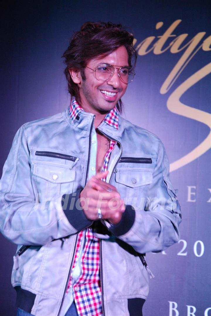 Terence Lewis at launch of Shakti Mohan's Dance Calendar